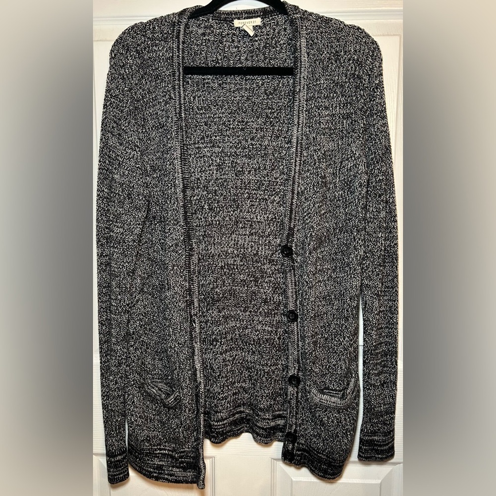 FOREVER 21 Marled Front-Pocket Button Cardigan- Black/White Size Small
